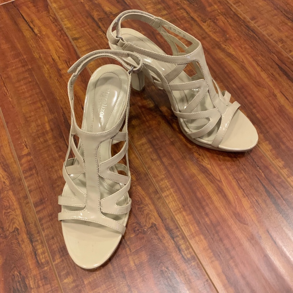 Naturalizer N5 Comfort Heels
